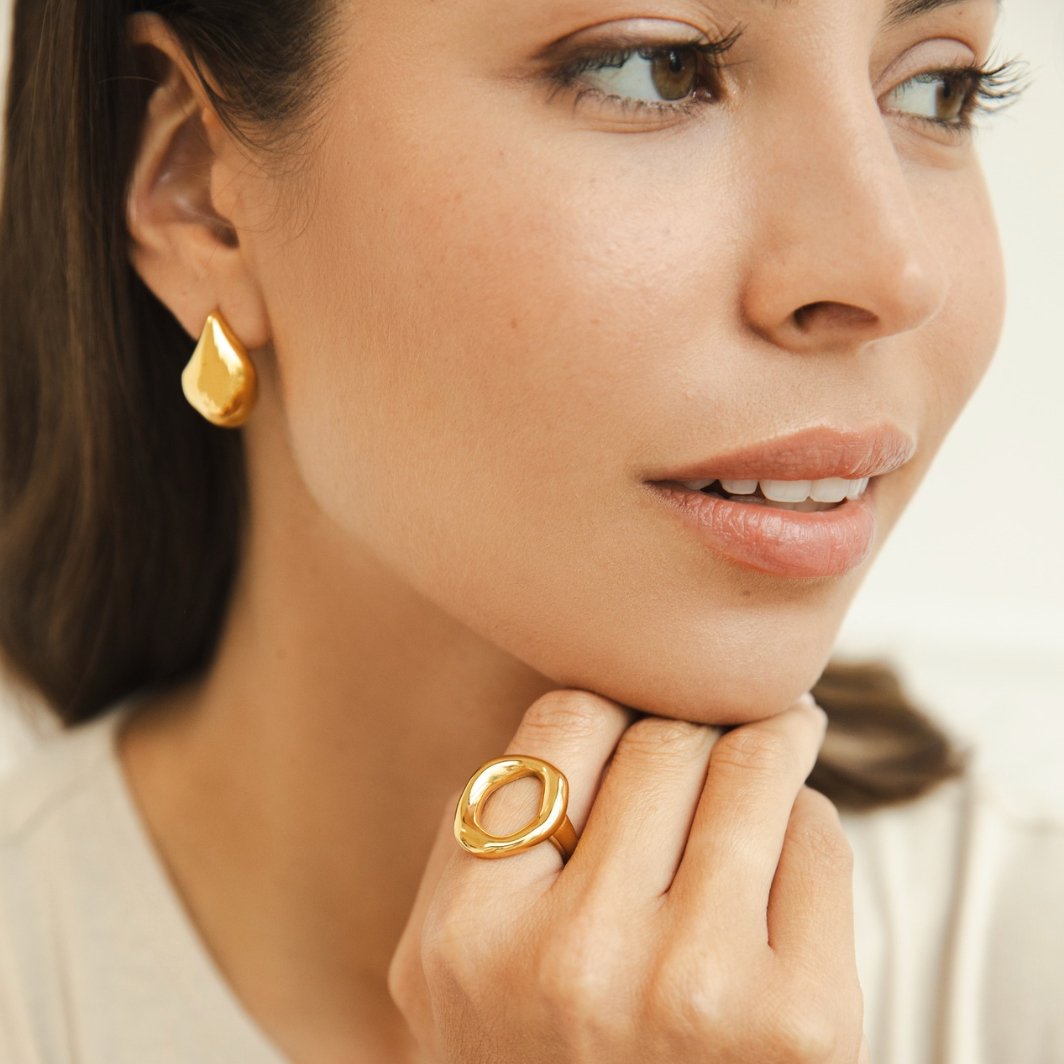 OPHELIA – MELTED GOLD RING